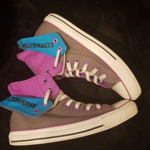 *Converse Chuck Taylor All Star Sneakers*